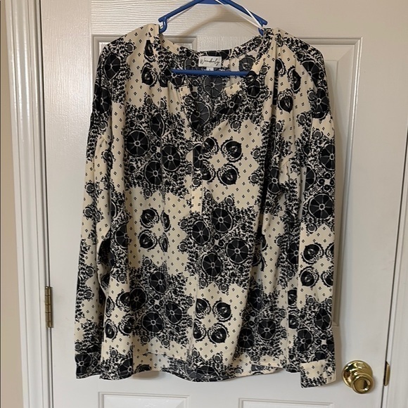 Wonderly Tops - Wonderly Boho Black and Cream Patterned Top